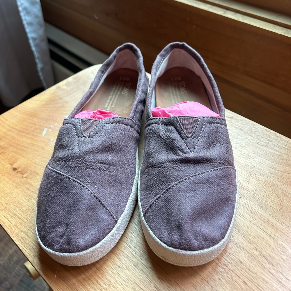 Toms women’s shoes